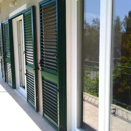Apartman Pobuk Apartment Primosten Exterior photo
