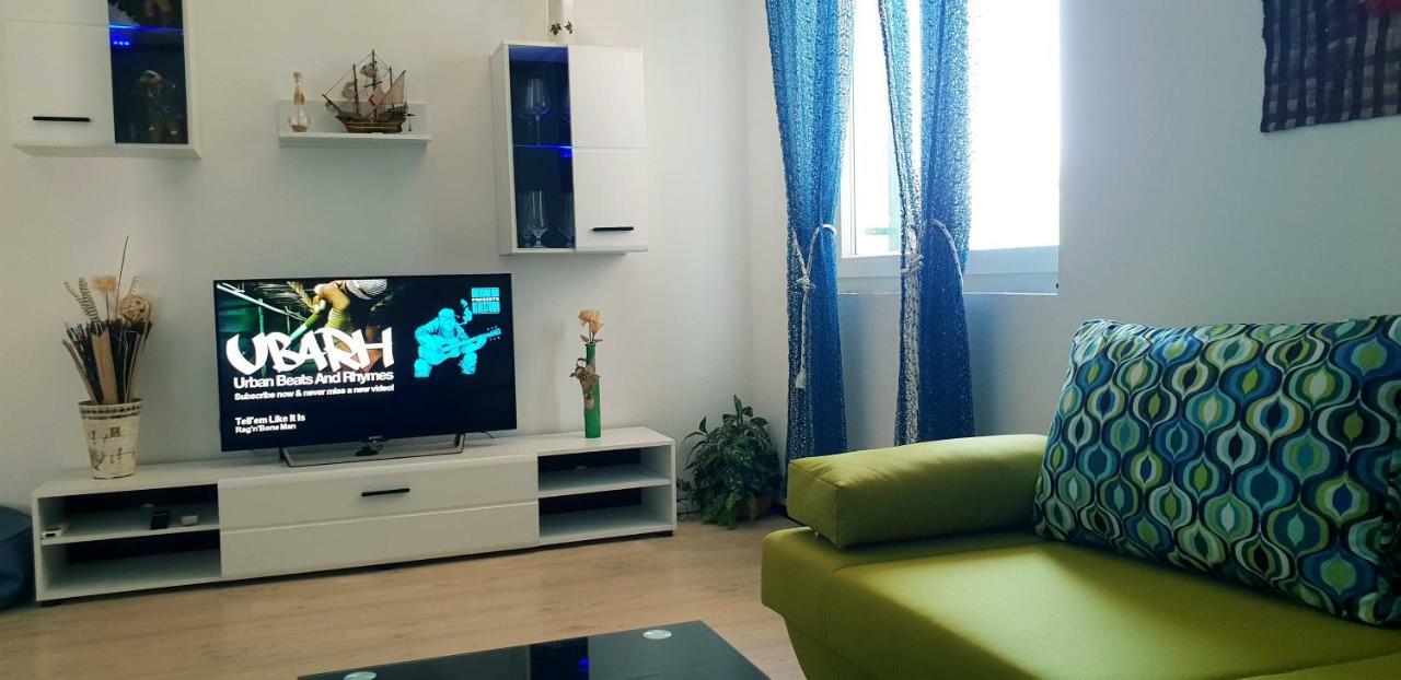 Apartment Apartman Pobuk Primosten